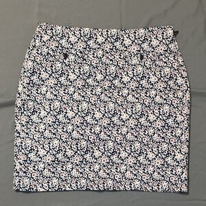 Banana Republic Black and White Floral Pencil Skirt